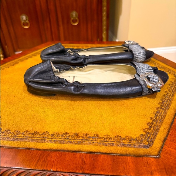 AGL Black Leather Peep Toe Flats Metallic Strap Gold Buckle Size 9 MSRP $350 - Picture 4 of 8